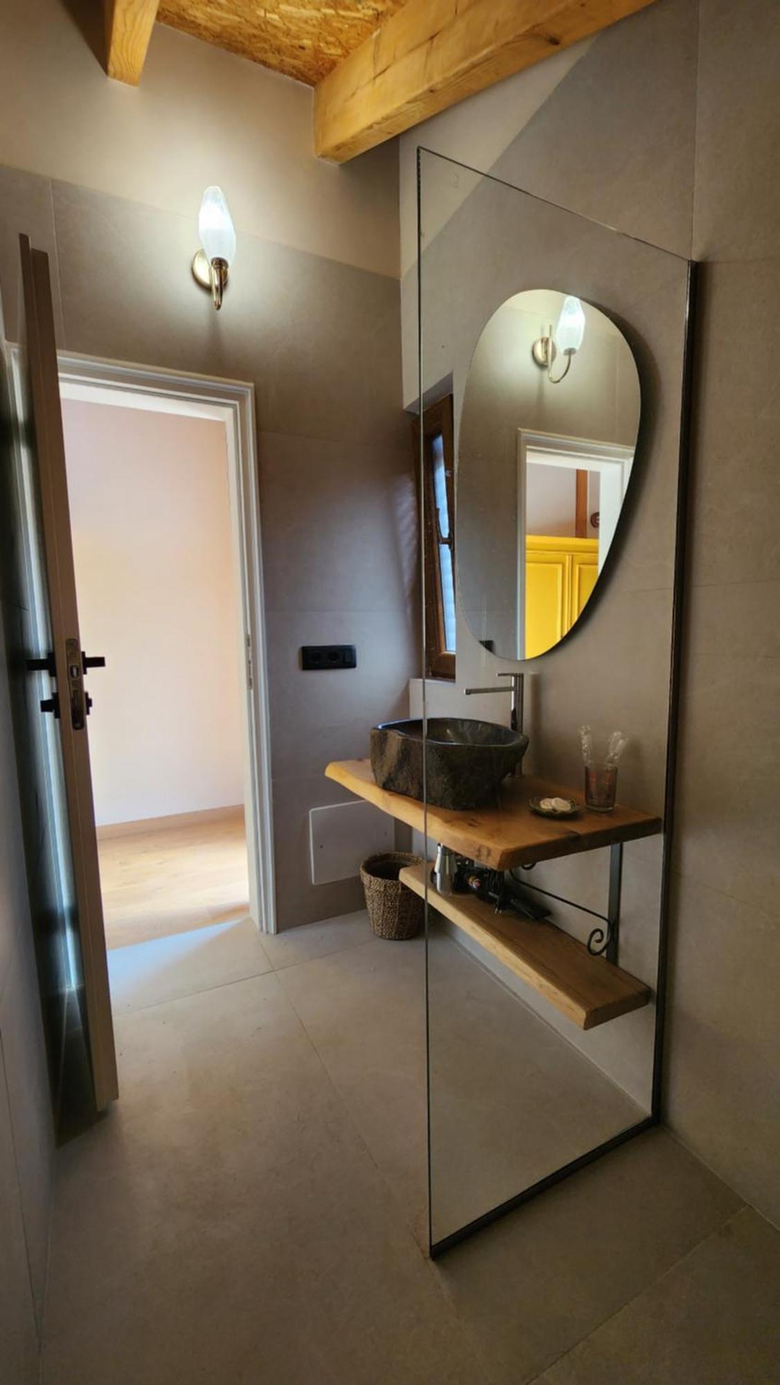 Guesthouse Te Avllia Kelcyre Luaran gambar